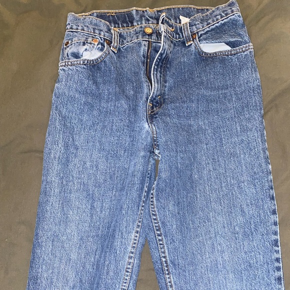 Distressed Levi’s Vintage Jeans - Picture 1 of 3